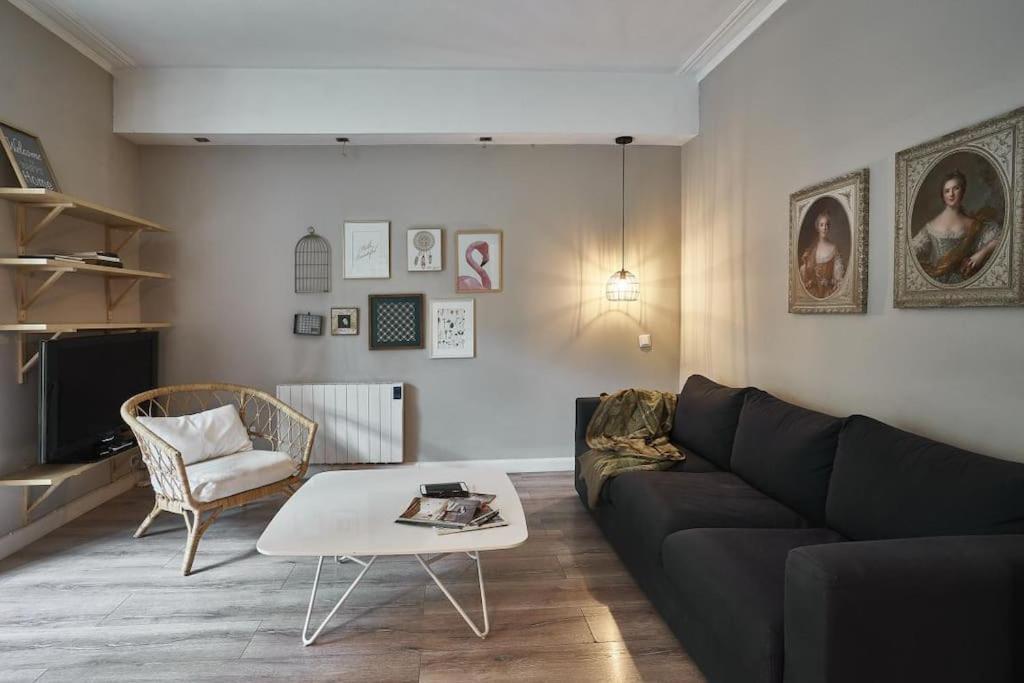 Magnificent 4 Bedroom In Eixample Appartement Barcelona